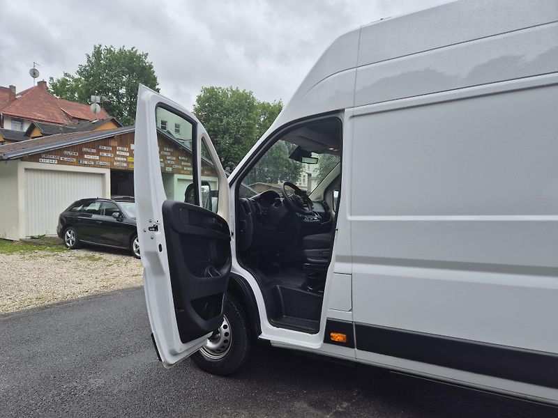 Opel Movano L4H3 ELEKTRO 205kw 110Kwh - fotka 12 z 41
