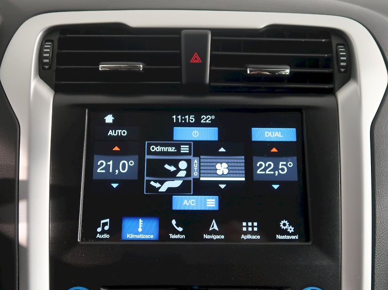 Ford Mondeo (2019) 1.5ecoBoost 121KW - fotka 20 z 31