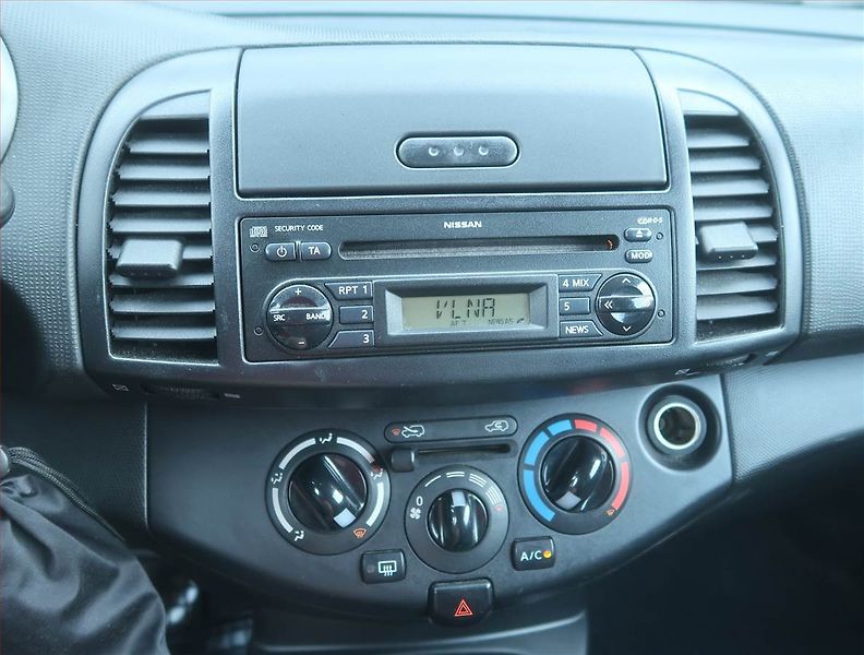 Nissan Micra (2009) 1.2 16V, Serv.kniha, nová STK - fotka 12 z 14