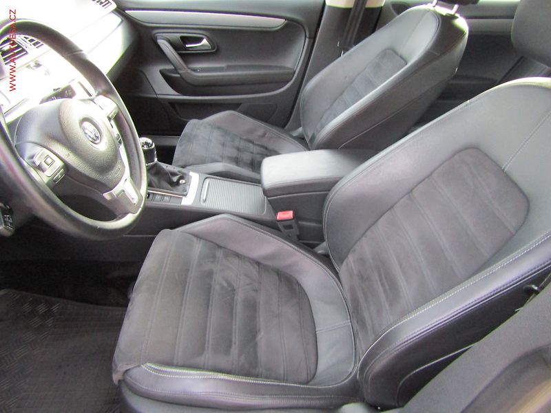 Volkswagen CC (2012) 2.0TDI, ČR, Sport, bixen - fotka 9 z 23