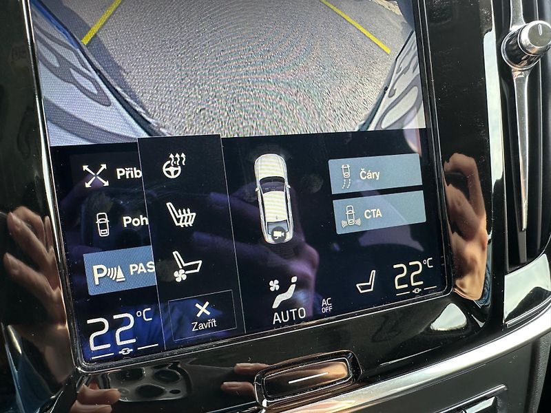 Volvo S90 (2018) D5 INSCRIPTION AWD  - fotka 26 z 34