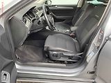Volkswagen Passat (2017) 2.0TDi 4x4, ČR, Alltrack - náhled 9
