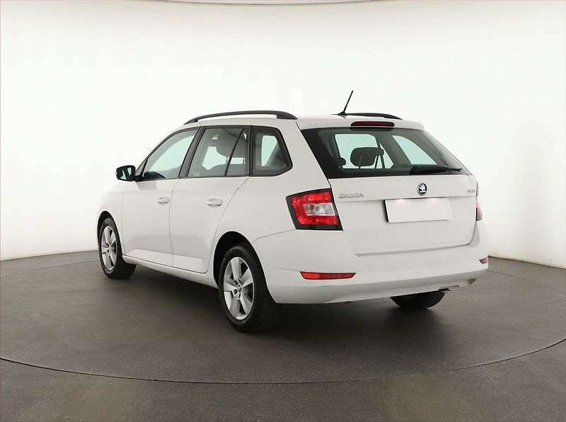 Škoda Fabia (2018) 1.0, ČR,1.maj, Tempomat - fotka 4 z 12
