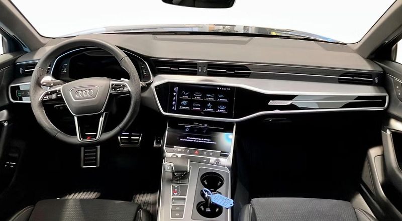 Audi A6 Avant 55 e TFSI Q Tažné Matrix Kam. - fotka 4 z 13
