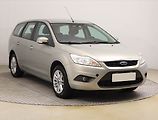 Ford Focus (2010) 1.6 16V, po STK, Tažné - náhled 1