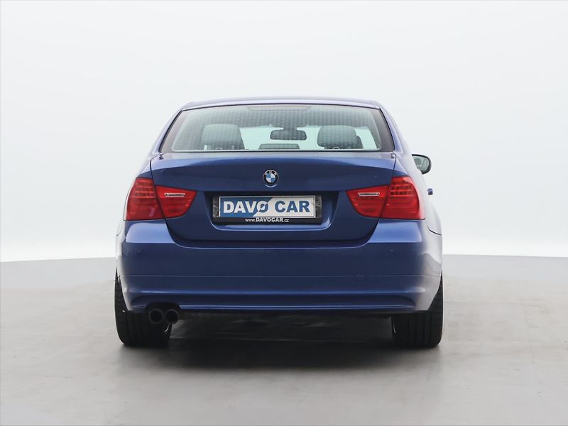 BMW Řada 3 3.0 325i 160kW Aut.klima - fotka 6 z 25