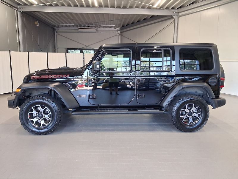 Jeep Wrangler (2024) Rubicon 2.0 Turbo 4WD - fotka 5 z 21