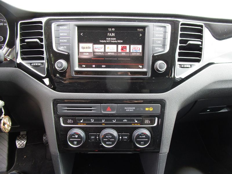 Volkswagen Golf Sportsvan 1,4TSI-92KW-KOUPEN V ČR+STK - fotka 12 z 20