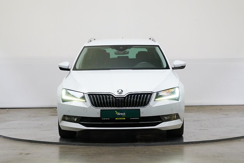 Škoda Superb - fotka 4 z 26