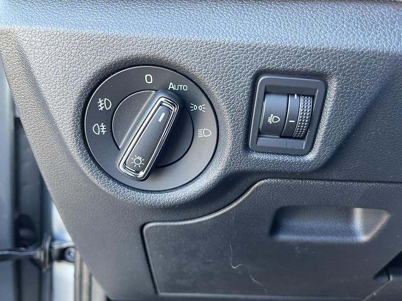 Škoda Kamiq 1.0TSI DSG TOP SELECTION 85kW - fotka 14 z 19