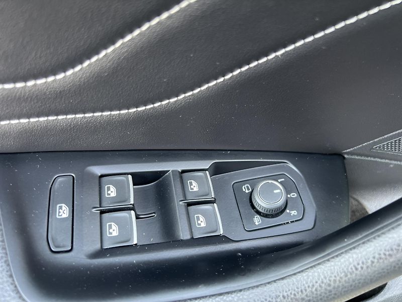 Volkswagen Arteon R-Line 2.0TDi 4x4 MAX VÝBAVA - fotka 12 z 61