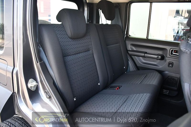 Suzuki Jimny 1,5 GLX AUTOMAT, 4X4 LONG - fotka 19 z 40