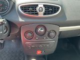 Renault Clio 1.2i 92100 km ČR - náhled 19