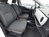 Toyota Yaris 1,5 Hybrid, Digi Klima, servis - náhled 50