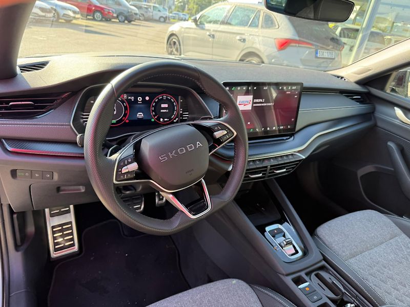 Škoda Octavia Sportline 1.5TSI 110kw DSG - fotka 10 z 27