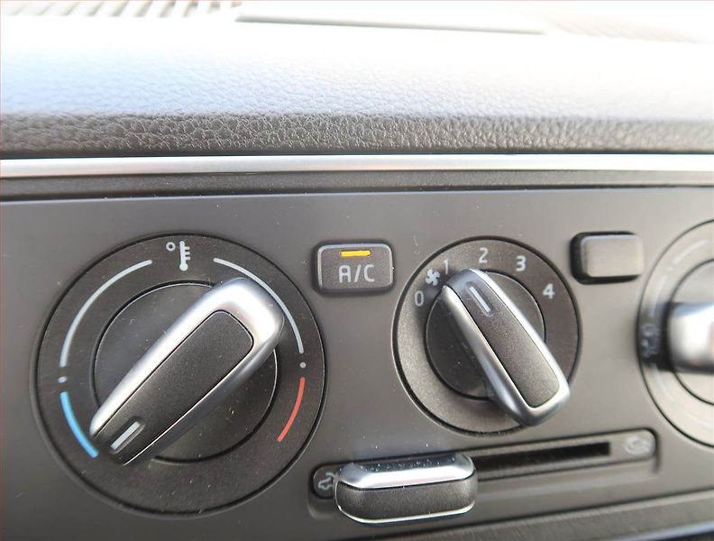 Škoda Citigo (2016) Style 1.0 MPI, Automat - fotka 16 z 17