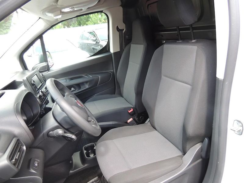 Fiat Dobló cargo (2023) 1.5HDi,L2,ČR,1.majitel - fotka 10 z 28