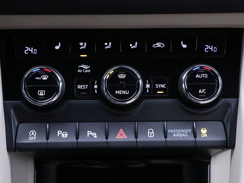 Škoda Kodiaq 2,0 TSI DSG Style 4x4 1Maj DPH - fotka 26 z 34