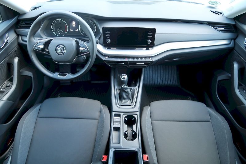 Škoda Octavia (2023) Action Plus 1,0 TSi/81 kW - fotka 6 z 31