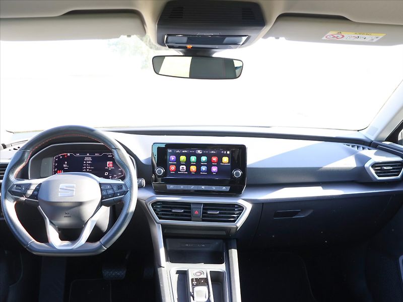 Seat Leon 2,0 TDI 110kW DSG FR CZ DPH - fotka 22 z 29