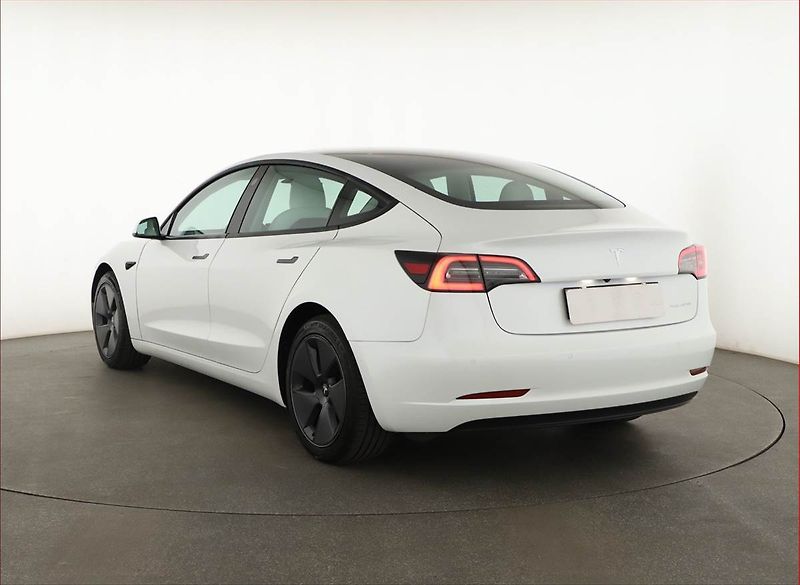 Tesla Model 3 (2020) Long Range 4WD 74kWh, SoH 92% - fotka 4 z 26