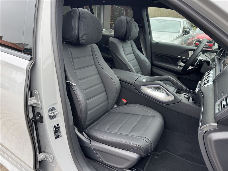 Mercedes-Benz GLS 450d AMG 4Matic - fotka 9 z 40
