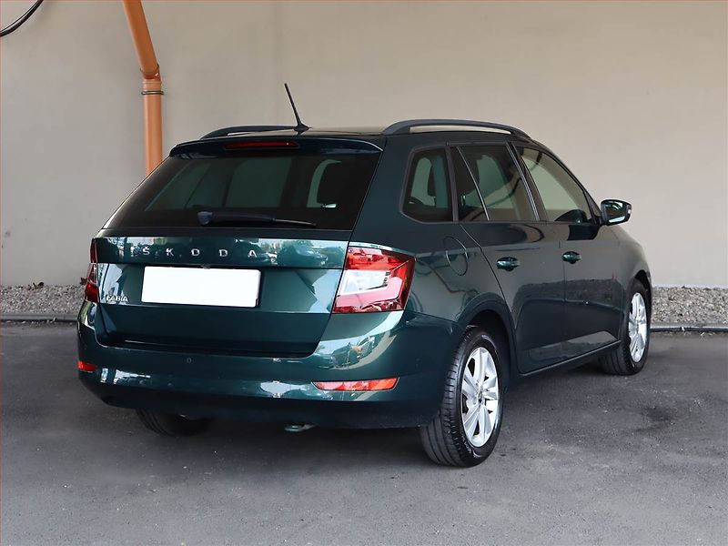 Škoda Fabia (2021) Style 1.0 TSI, Serv.kniha - fotka 5 z 18
