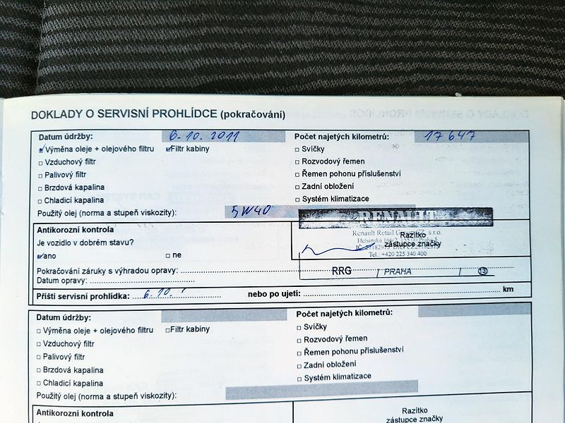 Dacia Logan MCV 1.6 i 16V ARCTICA 7-míst - fotka 40 z 48