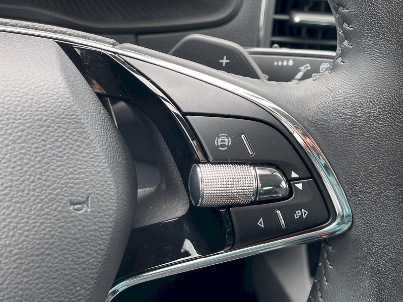 Škoda Karoq (2024) 1.5 TSI 110kW DSG Fresh - fotka 10 z 32