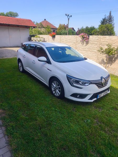 Renault Mégane (2017) Grandtour 1.6 - fotka 4 z 12