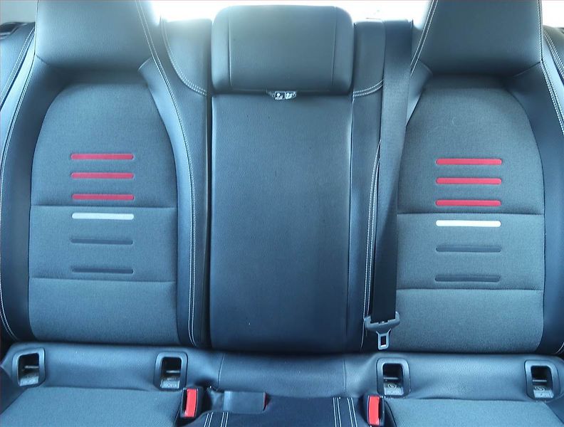 Mercedes-Benz Třídy A (2016) A 180, Serv.kniha, Kůže - fotka 10 z 15