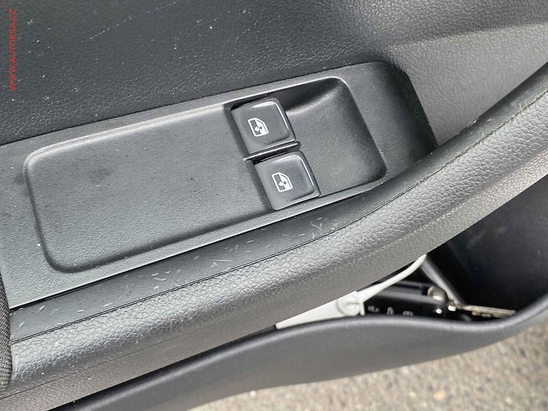 Škoda Fabia (2022) 1.0 TSi, 1.maj,ČR, Ambition - fotka 11 z 17