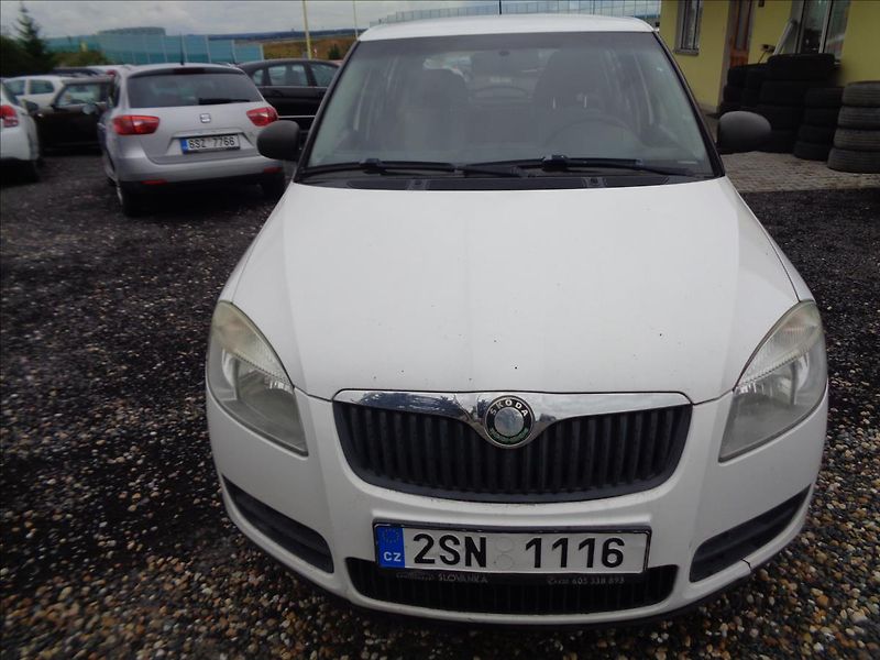 Škoda Fabia 1,2 - fotka 2 z 14