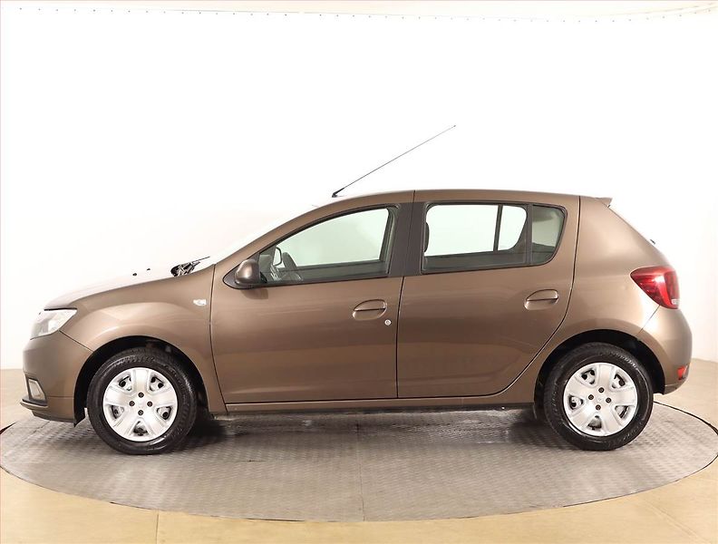 Dacia Sandero (2019) 1.0 SCe - fotka 3 z 15