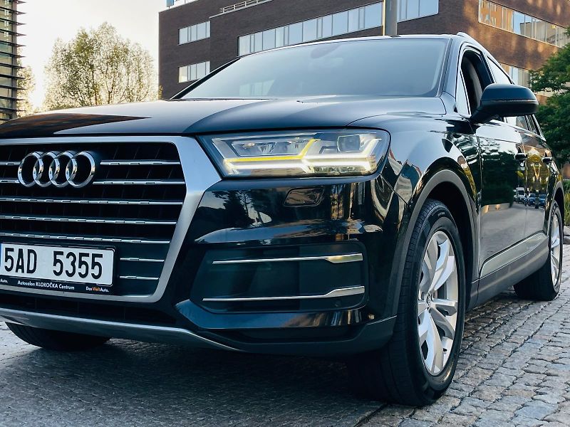 Audi Q7 3.0TDI AUT VÝHŘEV QUATTRO - fotka 51 z 54