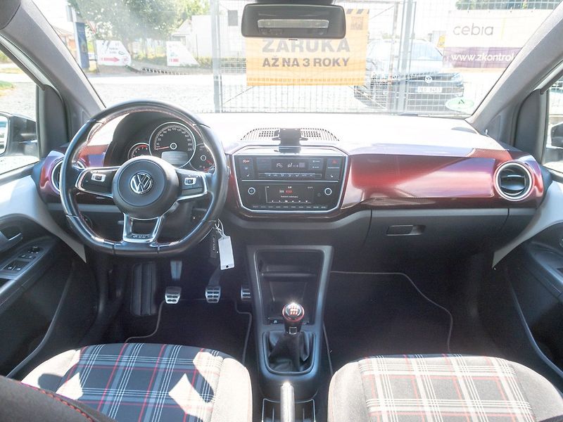 Volkswagen up! (2018) G T I ! - fotka 15 z 44