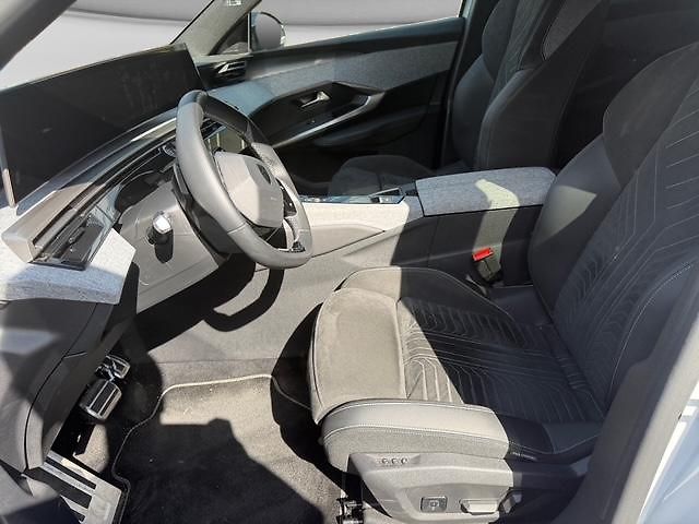 Peugeot 3008 (2026) GT Hybrid 145 e-DCS6 - fotka 9 z 13