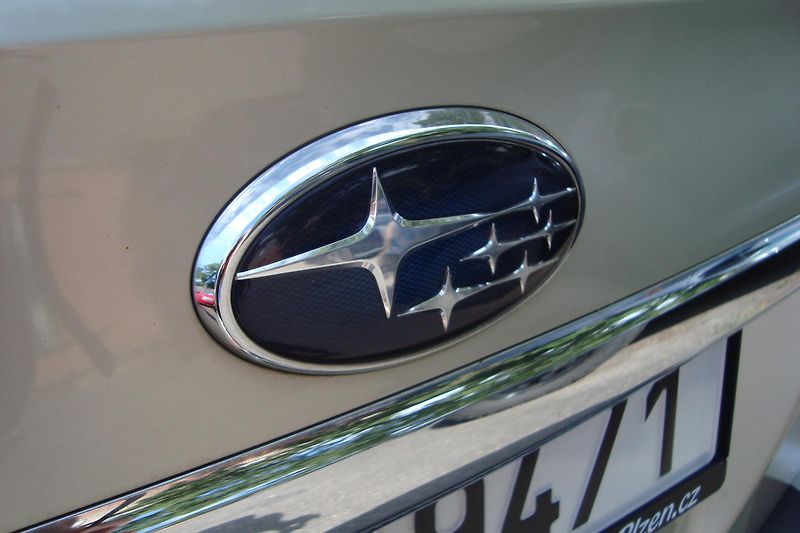 Subaru Outback (2011) 2.0 D,AWD,ČR, 2.Maj.Servis.Kn. - fotka 16 z 76