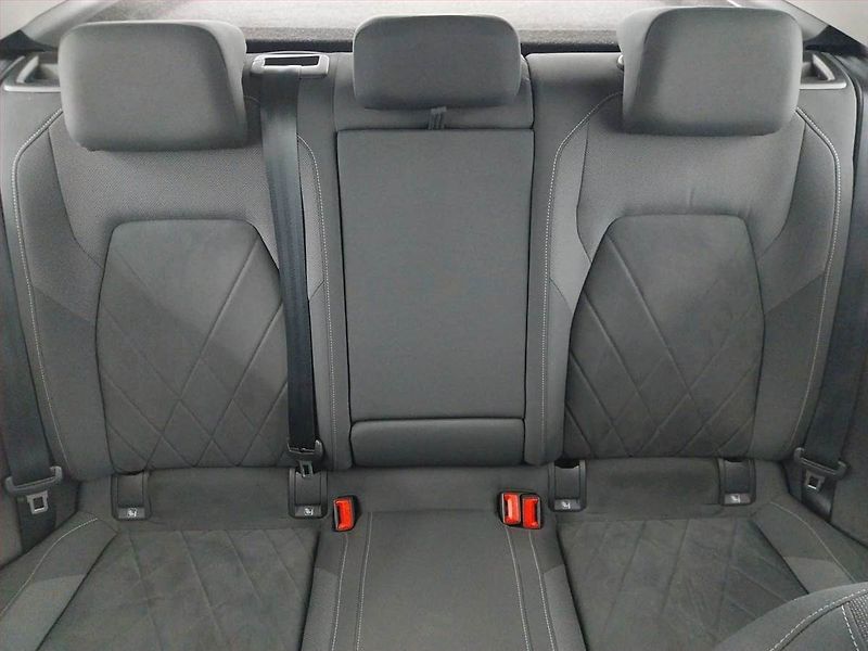 Volkswagen Golf (2021) Comfortline 2.0 TDI - fotka 10 z 20