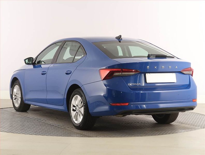 Škoda Octavia (2020) Ambition Plus 2.0 TDI - fotka 4 z 24