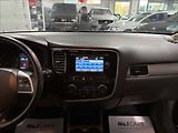 Mitsubishi Outlander 2,3   DI-D 4X4 7MÍST SPORT TZ - náhled 22
