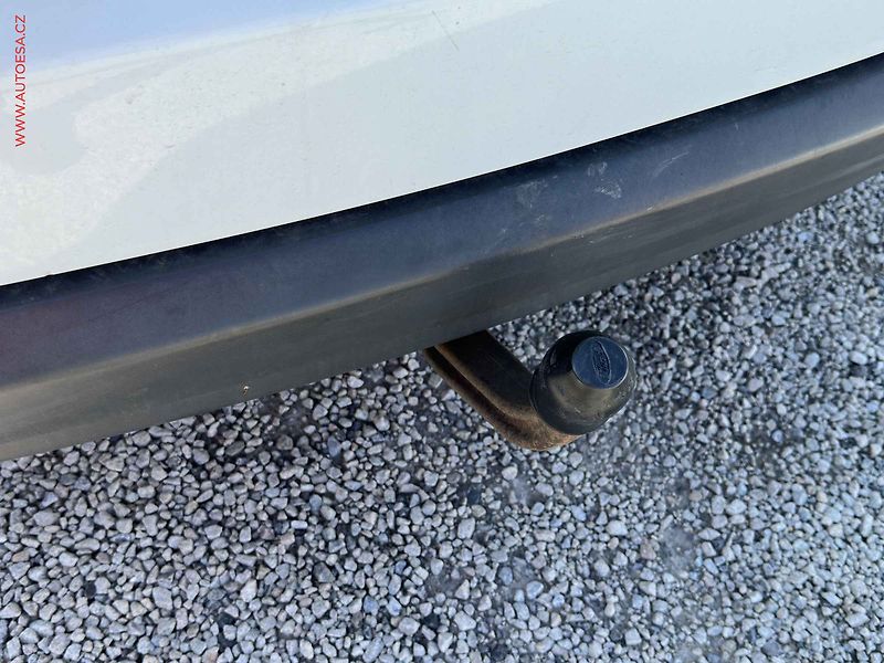 Ford S-MAX (2009) 2.5T, autoAC - fotka 17 z 19