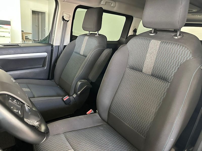 Peugeot Traveller 2.0BlueHDi,aut.177HP,DPH - fotka 8 z 19