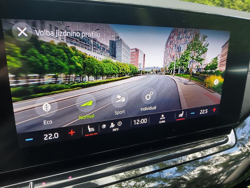 Škoda Octavia (2023) 2.0TDI 110kW Style 1maj ČR - fotka 21 z 31