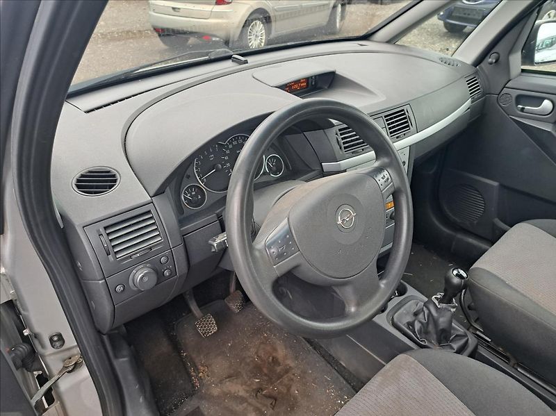 Opel Meriva 1,4 i   závada - fotka 16 z 24