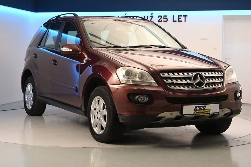 Mercedes-Benz Třídy M (2008) 3.0 4MATIC 7G-TRONIC XENON Vzd - fotka 5 z 33