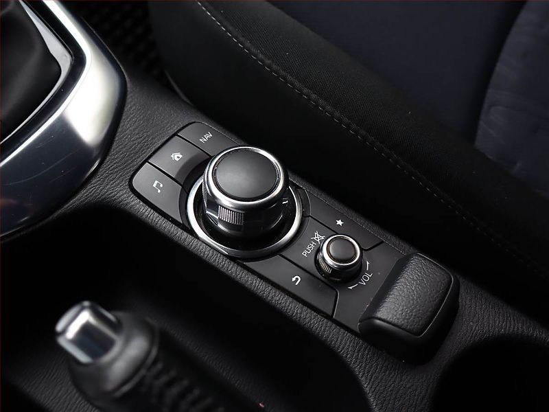Mazda 2 (2015) 1.5 16V, Tempomat - fotka 14 z 15