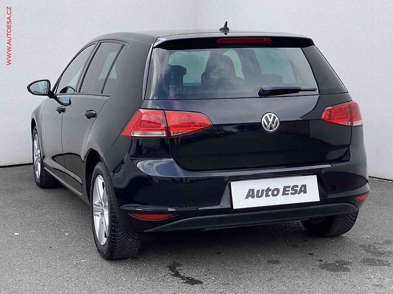 Volkswagen Golf (2013) 1.2 TSi VII, Comfortline - fotka 6 z 18