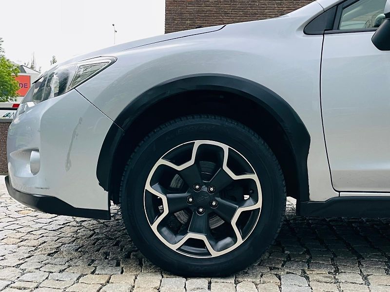 Subaru XV 2.0i 4x4 AUT VÝHŘEV SERVISKA - fotka 51 z 51