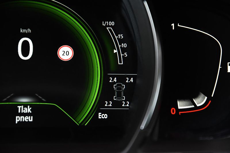 Renault Espace 1.6 dCi 160 A/T ENERGY INTENS - fotka 21 z 50